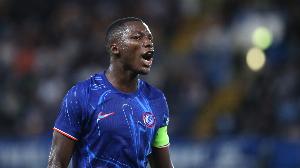 评论遭球迷狂喷🤬斯科尔斯：凯塞多表现很出色吗？我不记得了