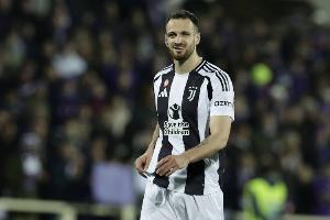 迪马：不仅仅是那不勒斯，维拉也非常青睐尤文后卫加蒂