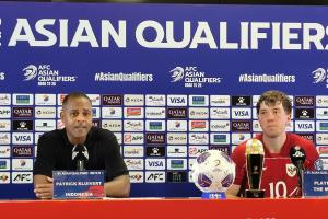 650万身价希尔格斯坐板凳！克鲁伊维特：不保证归化球员出场时间