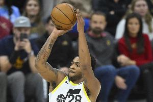 爵士主帅：森萨博是个出色的射手 他还需提升自己的稳定性