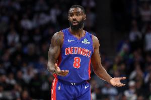 👀名记：活塞下赛季很难同时留下小哈达威&施罗德&比斯利