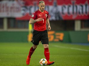 阿瑙托维奇：奥地利全队都在关注校园枪击案，已经不在意本场比赛