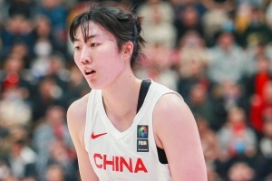 效率很高不犯错！罗欣棫8中6得15分2板1助 全场0失误