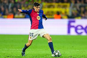 每体：巴萨或考虑1500万欧卖马丁&狼队有意，但球员只想留巴萨