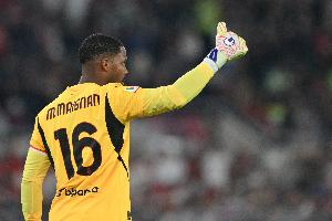 旧将：切尔西需要解决门将的混乱局面，签下迈尼昂是个合理方案