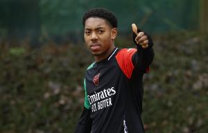 罗马诺：一点不担心离队传闻，阿森纳有信心和斯凯利完成续约