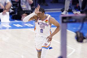 分析|杰伦-威廉姆斯已是联盟最强二当家 即使是詹姆斯也难占上风