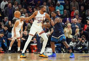 Shams：森林狼仍积极谈判 但更可能作为第三方球队参与KD交易