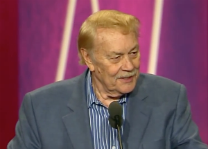 📝巴斯家族原有66%湖人股份 现在还剩15%多一点