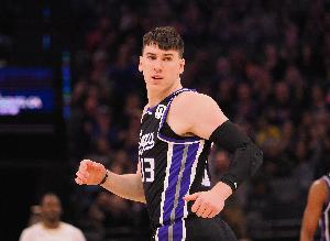 下家想去哪？拉拉维亚：节奏快&有冲击总冠军实力的球队