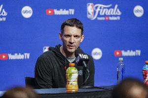 杰伦威：戴格诺特教练一直在成长 他的篮球哲学与我很契合