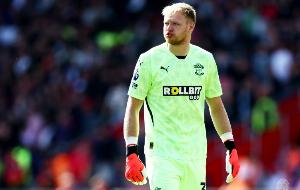 泰晤士报：加拉塔萨雷今夏有意租借南安普顿门将拉姆斯代尔