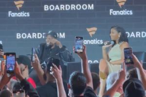 🤣🤣🤣杜兰特得知被交易的现场反应来了！笑得都绷不住了！