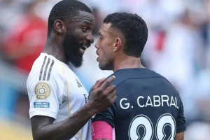 马卡：针对吕迪格遭种族歧视的调查未结束，FIFA很难确定是否发生