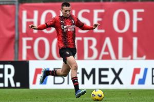 罗马诺：莱切即将敲定从AC米兰租借17岁卡马达的转会交易