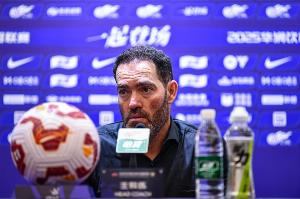 恶战接踵而至 苏亚雷斯：我们要像一家人那样战斗到最后一分钟