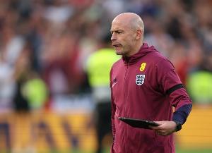 李-卡斯利：2度夺得欧洲杯冠军是巨大成就，现在挑战是2年后卫冕