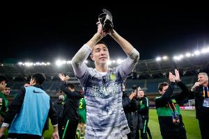 侯森谈36岁生日：自己是最幸福的北京孩子，希望母亲能好起来