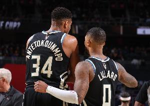 连续两年不敌步行者😪利拉德联手字母哥两个赛季均未过首轮关