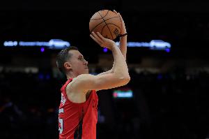 3年4800万入活塞！邓罗合同详情：第二年部分保障 第三年无保障！