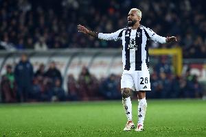 米体：小法要求科莫引进道格拉斯-路易斯 与桑乔互换缺乏可行性