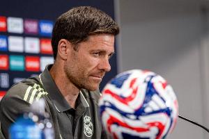 阿隆索执教生涯第三次净负4球，此前两次是对法兰克福、利物浦