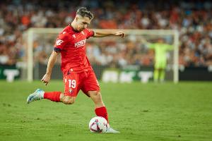 记者：巴萨对布莱恩-萨拉戈萨感兴趣，塞尔塔&贝蒂斯也有意球员