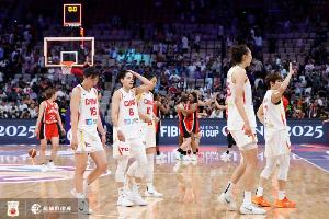 外线低迷！中国女篮近三场三分命中率分别为：26%、29.6%、19%