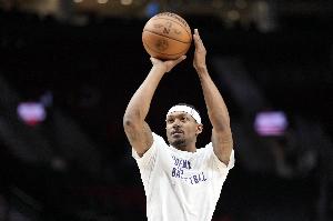 麦坎茨谈比尔：快船又弄回了乔治 他防守和单打还不如乔治