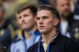 球报：约克雷斯去阿森纳很可能告吹，家人悲痛欲绝&父亲以泪洗面