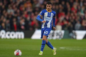 法媒：里昂有意布莱顿中场布纳诺特，须面对多特的竞争