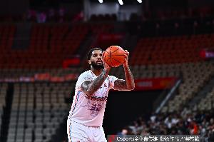 媒体人：克里斯待定 库马杰&盖利&摩尔山东男篮应该都不会留