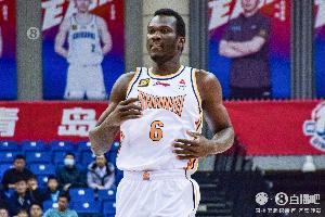 谁？媒体人：有两家CBA俱乐部有意报价山西男篮大外法耶