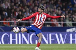 记者：马竞停止引援专注于球员离队，德保罗未展现世界冠军水平