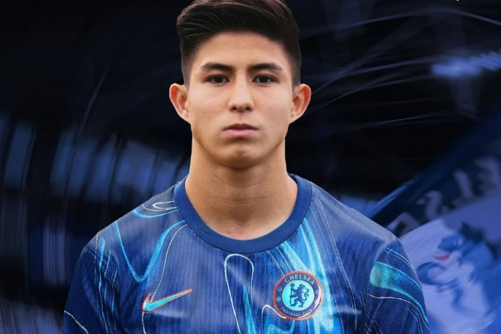 未来亚一锋？16岁哈萨克小将欧冠传射建功，他早被蓝军400万预订