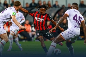 丘库埃泽:阿莱格里希望在米兰赢得奖杯,目前更衣室的气氛很好