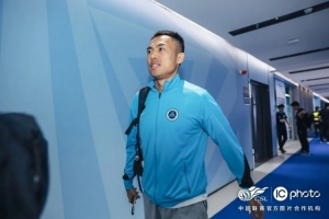 对话王峤: 百场纪念是信任更是鞭策 有信心与球队走得更远