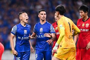 颜骏凌回应与吴曦冲突：赛后就没事了，生气是因为差点捅到我眼睛