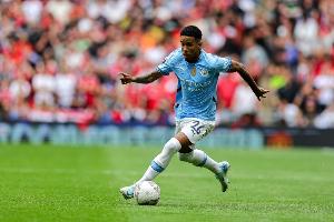 5000万还不够！罗马诺：热刺已5000万报价萨维尼奥，曼城想要更多