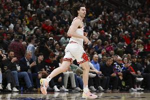 美媒：公牛仍给吉迪报价年薪2000万美元 其他球队也对球员有意