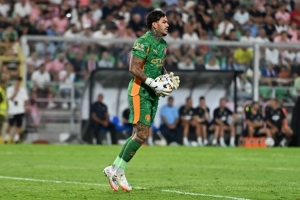 德天空：加拉塔萨雷与曼城已开始就埃德森进行谈判，并且进展积极