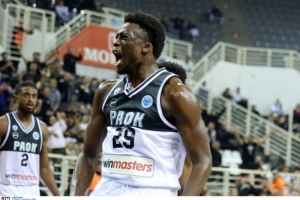 两年合同！字母哥的弟弟亚历克斯-阿德托昆博签约希腊球队阿里斯