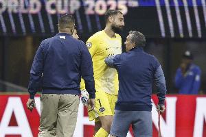 鲁尼谈多纳鲁马：是世界最佳门将之一 曼联若不追逐他会让人抓狂