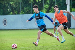 为了下一场的拼搏，继续向前💦