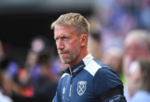 波特：西汉姆有个越位球被吹很不走运 逼抢太猛就可能会被打穿