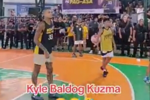 瞄准镜有点歪~库兹马在菲律宾打球 正面出手三分却扔到右边框上