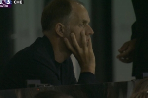 若有所思！英格兰主帅图赫尔现场观战西汉姆联VS切尔西