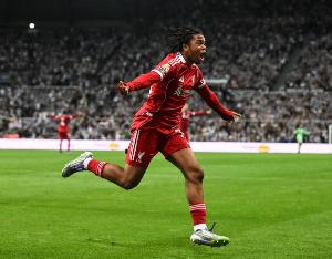 范迪克：对恩古莫哈来说，这是一场梦幻般的处子秀