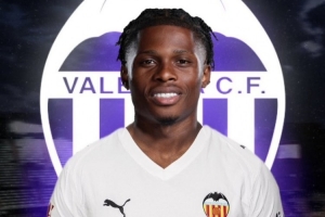 记者：利兹联边锋拉马扎尼租借+选择买断加盟瓦伦西亚