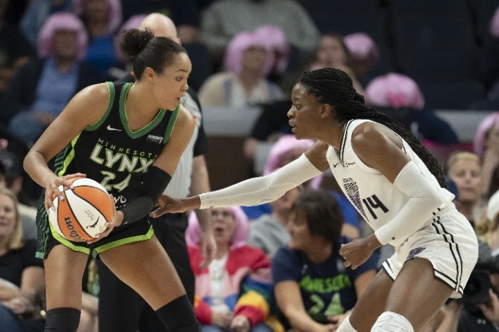 WNBA季后赛：山猫斗新军 王牌vs风暴 梦想战狂热 水星对垒自由人